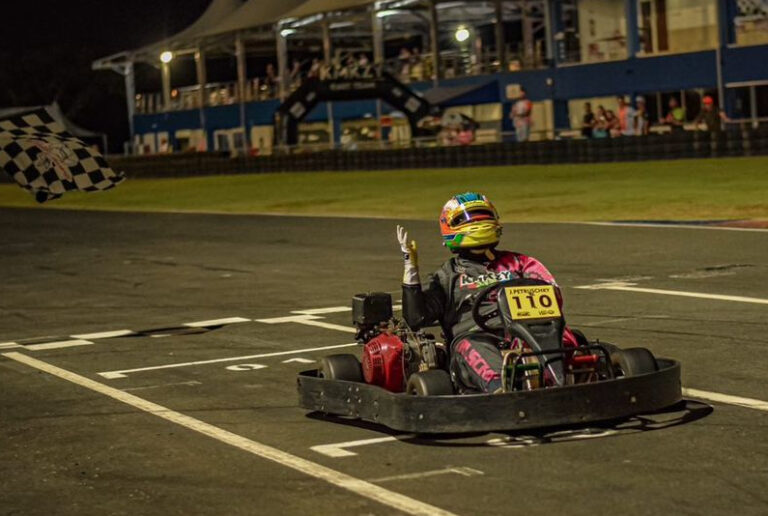 Juliana Petruschky é a primeira selecionada para o mundial de kart