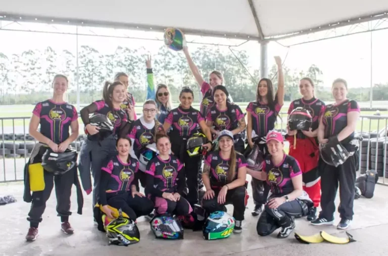 Grupo Gurias do Kart de Kart Rental