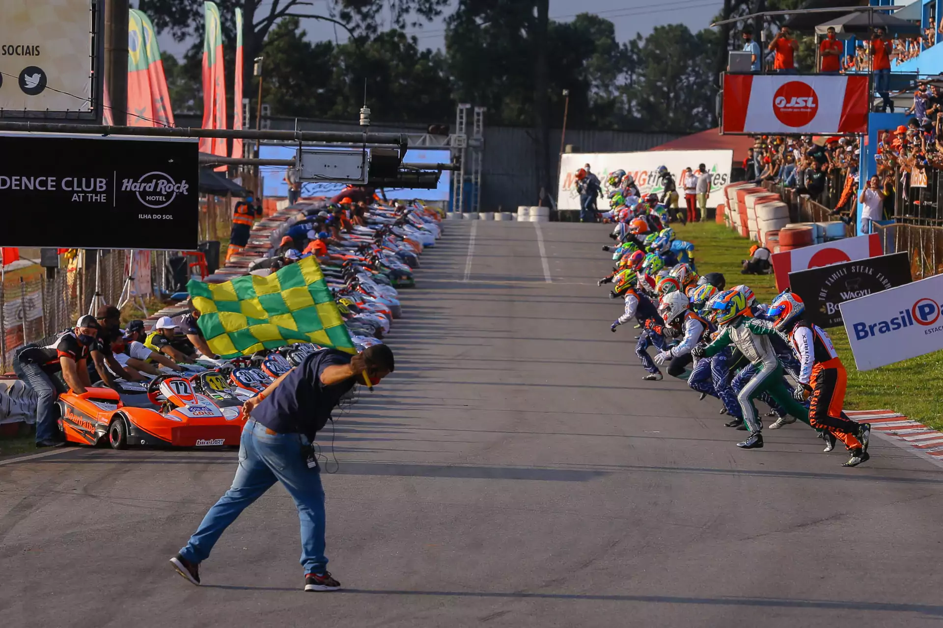 Largada 500 Milhas de Kart Granja Viana - Rodrigo Ruiz