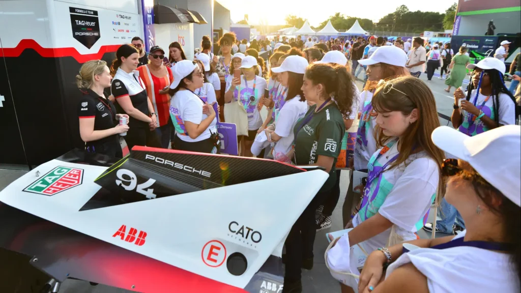 FIA Girls on Track na Fórmula E - Fernanda Freixosa