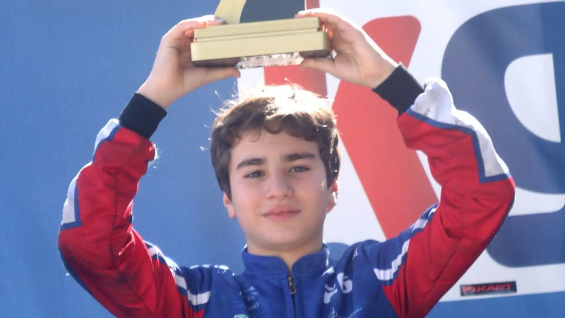 Dudu Salamonde no Pódio Rotax Junior Max - Cris Reis/Planet Kart Imagens