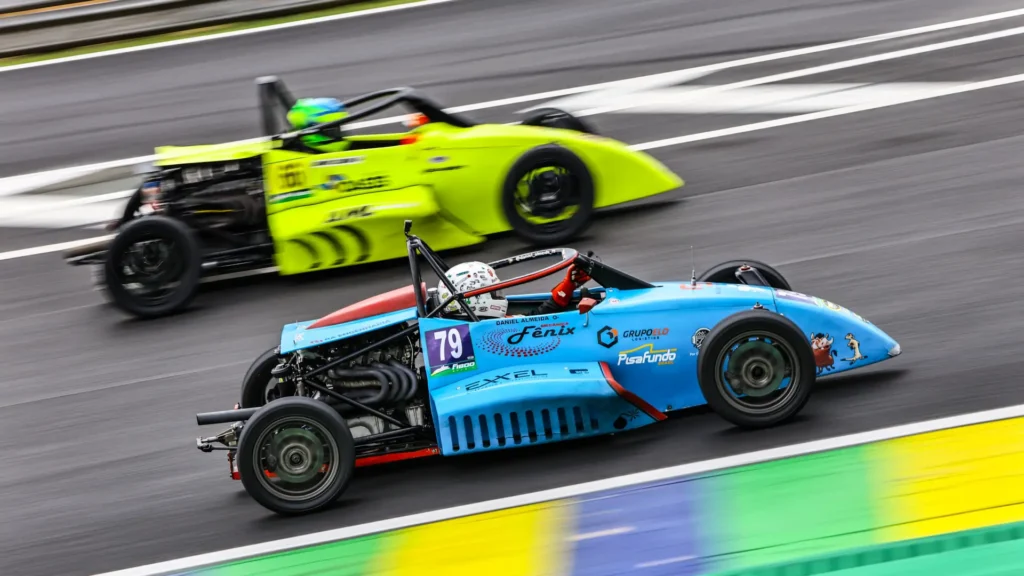 F1600 - Humberto da Silva