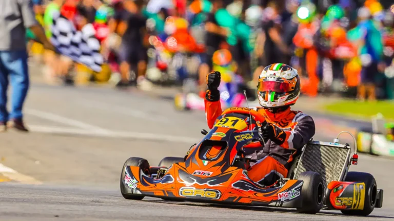 Luca Croce/DTR Motorsports/Shifter Graduados - Gilmar Rose