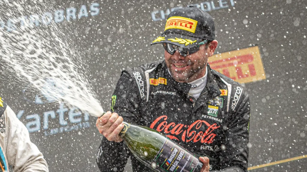 Vinícius Canhedo/Challenge/NASCAR Brasil - Rodrigo Guimarães