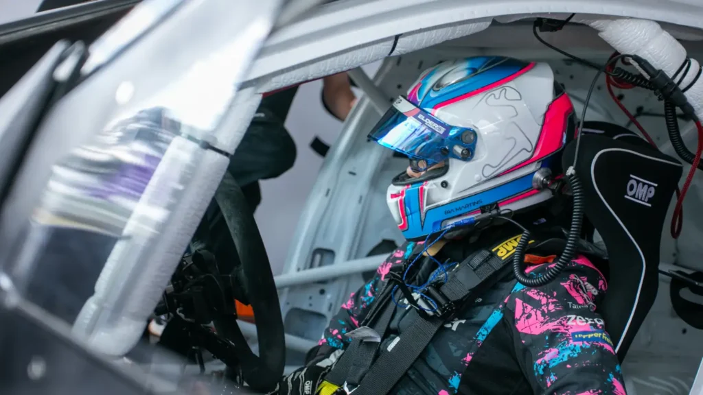 Bia Martins/Turismo Nacional - Vanderley Soares/Ricardo Saibro