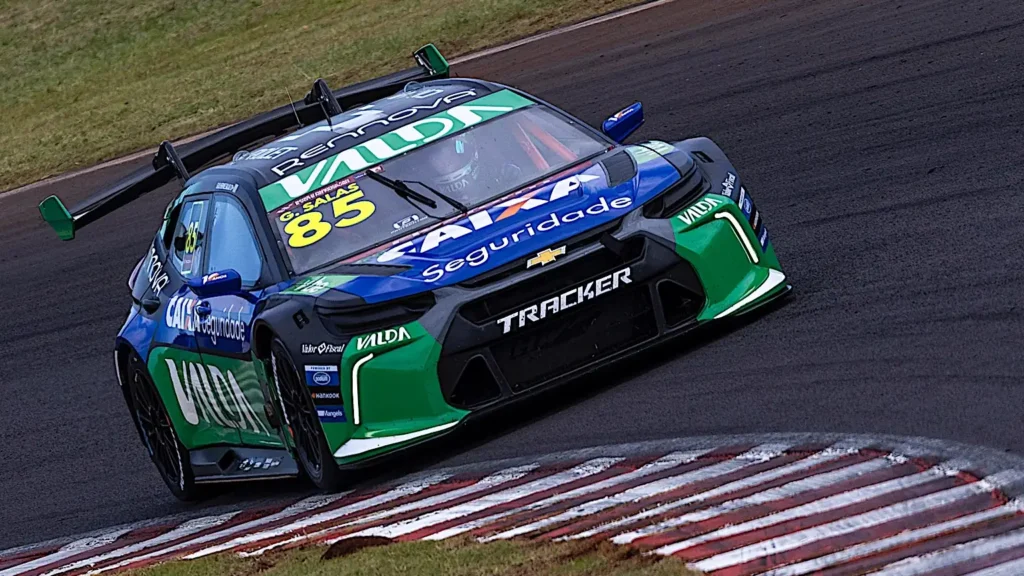 Guilherme Salas/Cavaleiro Valda/BRB Stock Car Pro Series - Bruno Terena
