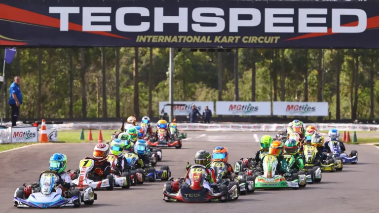 Largada Kartódromo Velopark - Fábio Oliveira