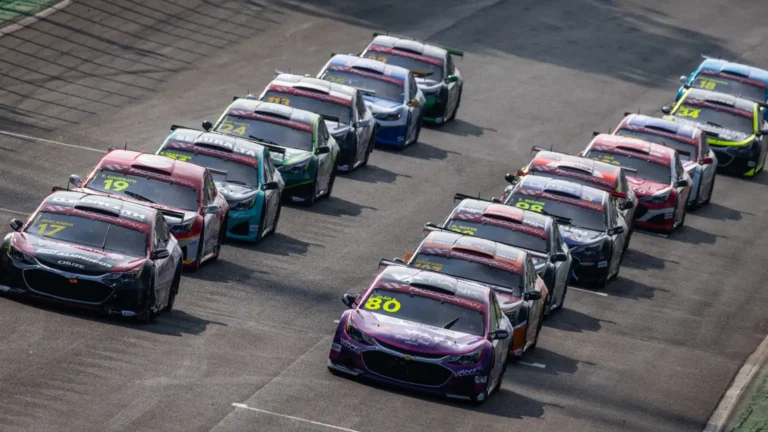 Grid completo/Stock Light - Rafael Gagliano